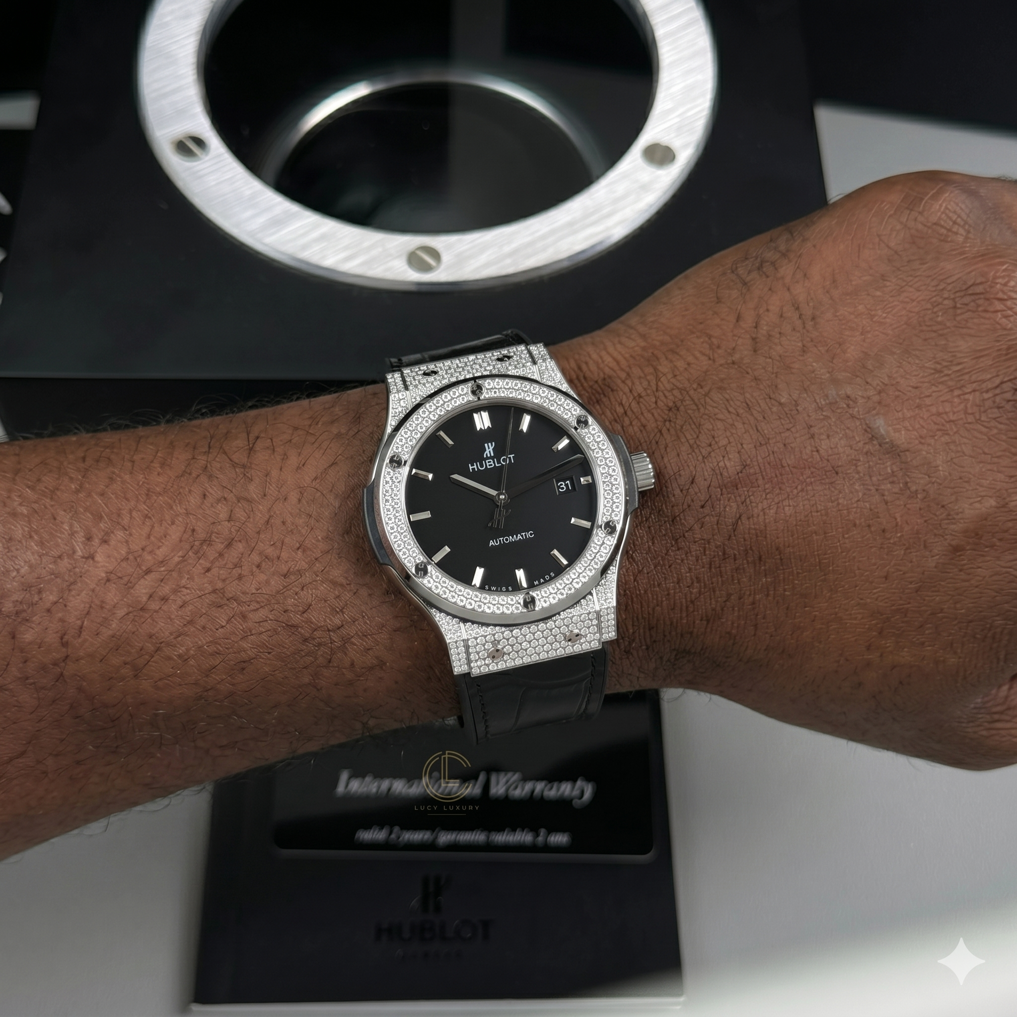 Hublot Classic Fusion Diamonds 42mm Dial Black